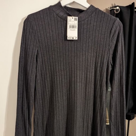 Mango MNG Short Knitted Turtleneck Sweater Dress Gray Size 8 NWT - Picture 5 of 10